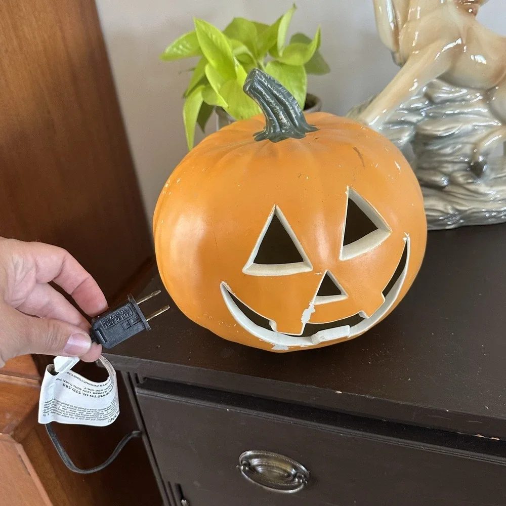 VTG Halloween Jack O Lantern Blow Mold Light Up Decor Plastic Pumpkin Lantern 9